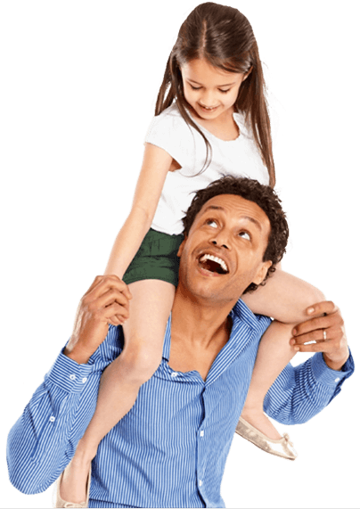 Padre con su hija disfrutando de tener las cesantías en el Fondo Nacional del Ahorro