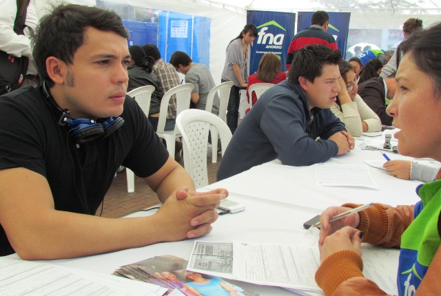 Numerosa afiliación de jóvenes al FNA se realiza en Hacienda Santa Bárbara