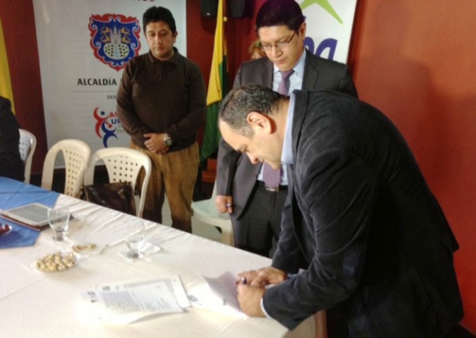 Invipasto y FNA firman convenio para impulsar el ahorro para la vivienda en Nariño