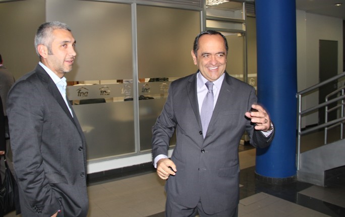 Presidente del FNA se reúne con el Viceministro de Transporte, Nicolás Estupiñán, para convenio 