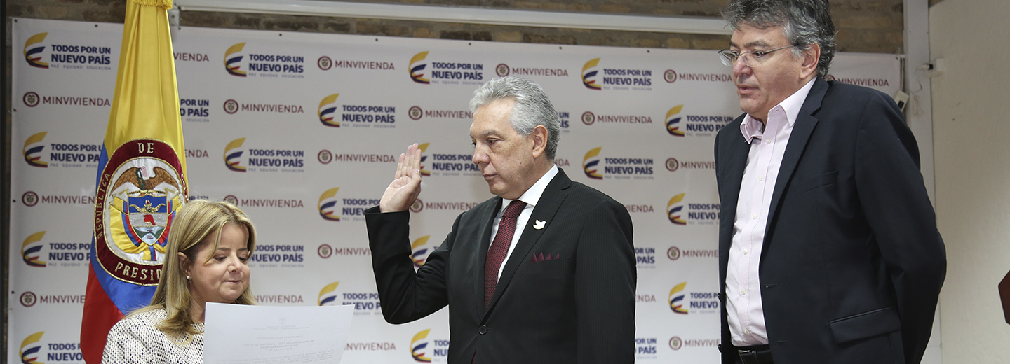 Posesión del nuevo presidente del FNA en el Ministerio de Vivienda